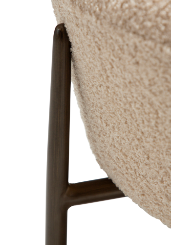 DANFORM Orbit fodskammel, rund - matteret mandel RPES boucléstof m. glimmer og antik messing stl