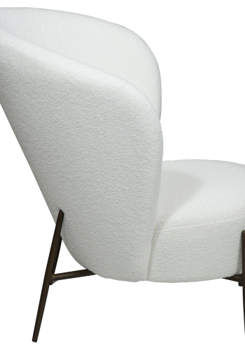 DAN-FORM ORBIT Lounge Chair Snow RPES bouclé m. antikke messing ben