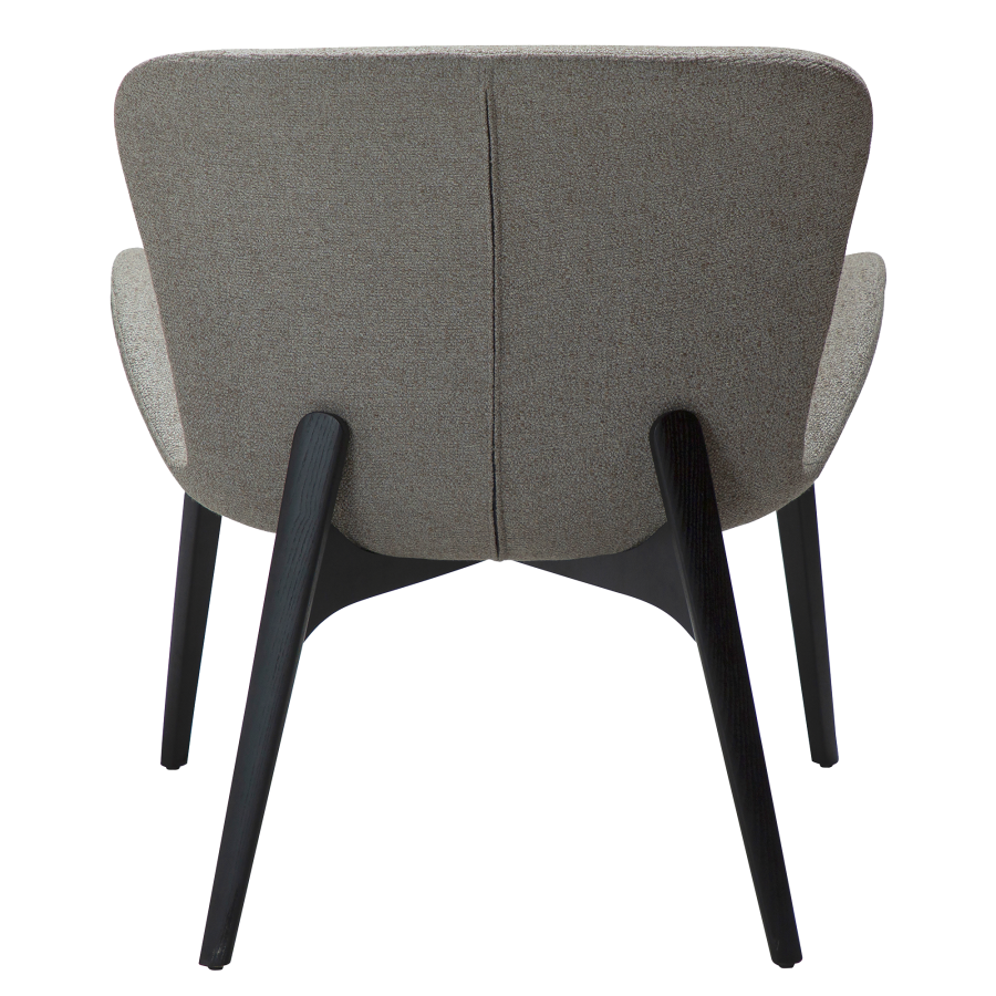 DAN-FORM PARAGON Lounge Chair Pebble earth bouclé stof m. ben af sortbejdset ask