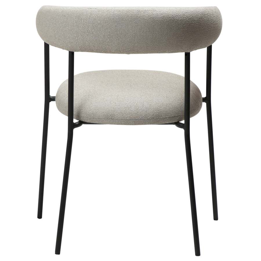 DAN-FORM Plenti lnestol - kashmir bouclé stof og sort stl