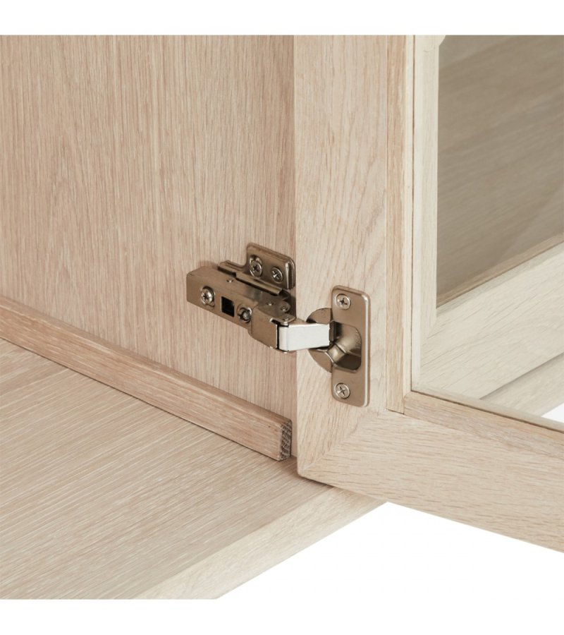 Porto Large vgskab, m. LED lys, 4 glaslger, 4 glashylder - hvidolieret egetrsfinér og egetr