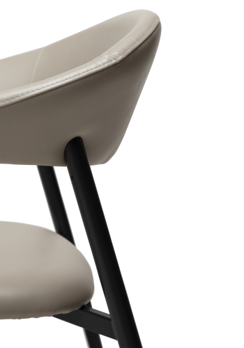 DAN-FORM ROVER Lnestol Cashmere art. lder med sorte ben