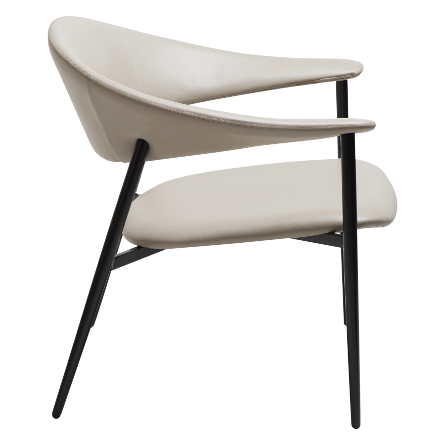DAN-FORM ROVER Lounge Chair Cashmere art. lder med sorte ben