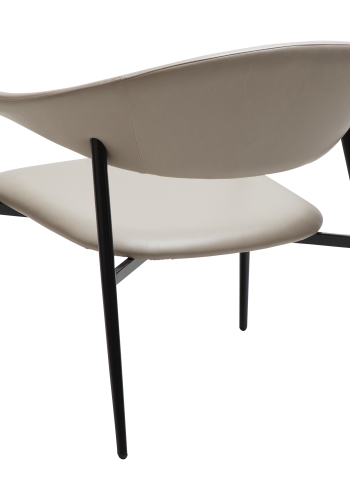 DAN-FORM ROVER Lounge Chair Cashmere art. lder med sorte ben