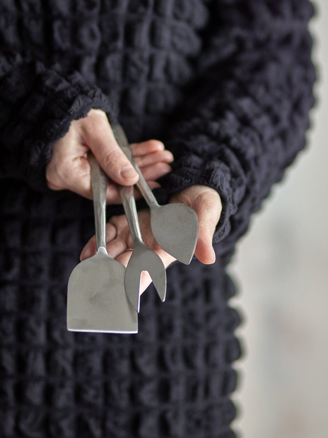 BLOOMINGVILLE Kinnie Ostest, Slv, Rustfri Stl