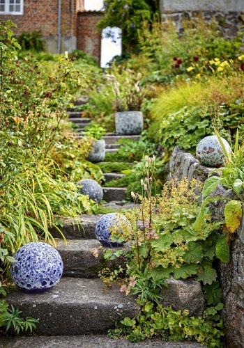 BLOOMINGVILLE Reese udendrs dekorations kugle, rund - bl terrakotta (25)